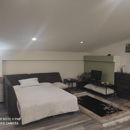 Σοφίτα Καλλύνω Apartamento Tessalónica Exterior foto