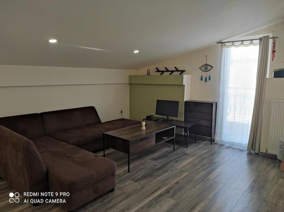 Σοφίτα Καλλύνω Apartamento Tessalónica Exterior foto