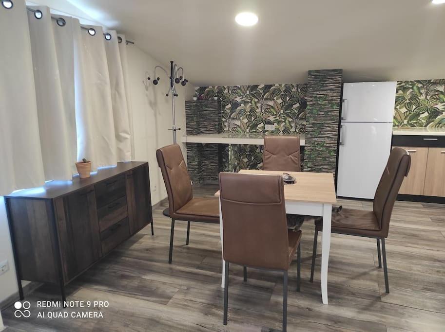 Σοφίτα Καλλύνω Apartamento Tessalónica Exterior foto